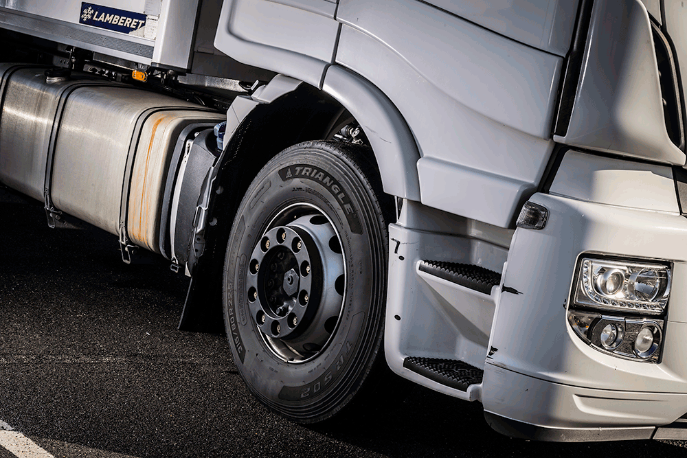 1766622956560907.png MAX_0373.png